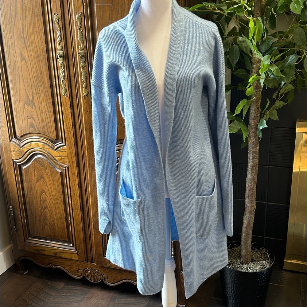 Vineyard vines blue ribbed cashmere open cardigan M